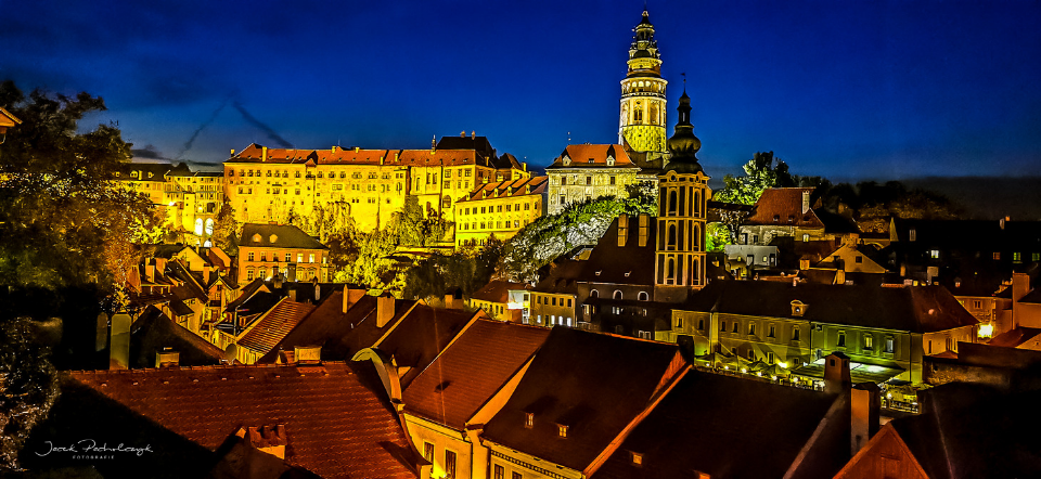 Czeski Krumlow panorama wieczór