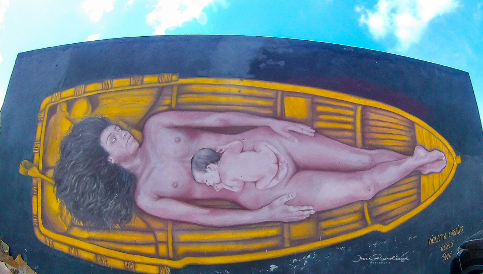 Mural Diamante kobieta z dzieckiem w łodzi