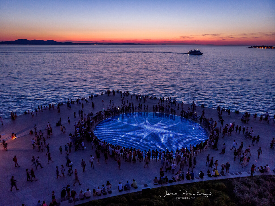 Zadar Chorwacja Pozdrowienie dla słońca