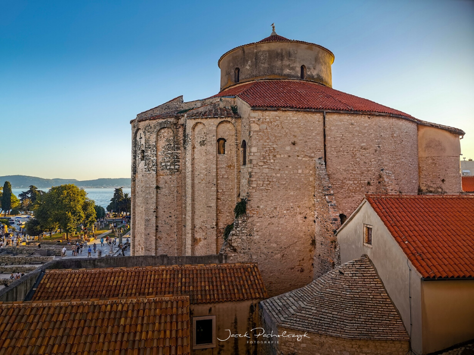 Zadar zabytki stara kaplica